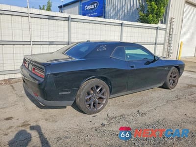 Trzecie zdjęcie samochodu z tyłu: 2015 DODGE CHALLENGER SXT VIN:2C3CDZATXFH710952 - miniatura