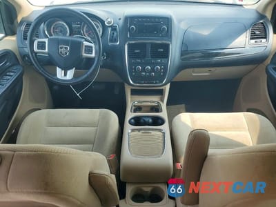 Zdjęcie 8 z 13 samochodu: 2015 DODGE CARAVAN SXT VIN:2C4RDGCGXGR318091 - miniatura