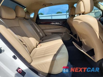 Zdjęcie 10 z 12 samochodu: 2013 HYUNDAI EQUUS SIGNATURE VIN:KMHGH4JH4DU067911 - miniatura