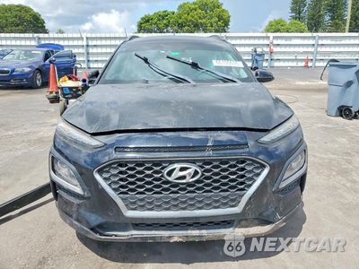Piąte zdjęcie samochodu w środku: 2019 HYUNDAI KONA SEL VIN:KM8K22AA2KU237991 - miniatura