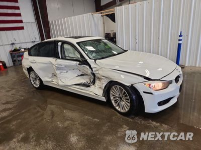 Czwarte zdjęcie samochodu z boku: 2015 BMW 328 XI SULEV VIN:WBA3B5C57FF959782 - miniatura
