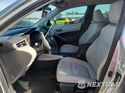 Zdjęcie 7 z 13 samochodu: 2022 TOYOTA COROLLA CROSS VIN:7MUAAAAG5NV006860 - miniatura
