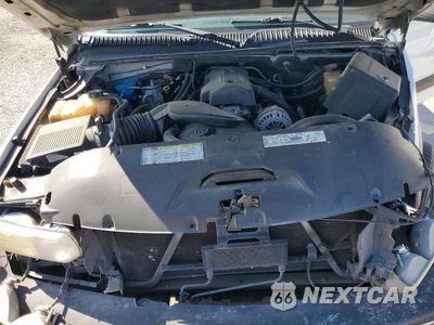Zdjęcie 12 z 14 samochodu: 2000 CHEVROLET SUBURBAN K1500 VIN:3GNFK16T5YG155203 - miniatura