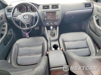 Zdjęcie 8 z 12 samochodu: 2017 VOLKSWAGEN JETTA SE VIN:3VWDB7AJ7HM304220 - miniatura
