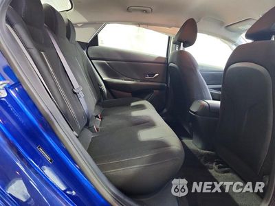 Zdjęcie 10 z 13 samochodu: 2021 HYUNDAI ELANTRA SEL VIN:5NPLM4AG1MH013756 - miniatura