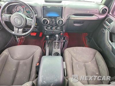 Zdjęcie 8 z 14 samochodu: 2017 JEEP WRANGLER UNLIMITED SPORT VIN:1C4BJWDG5HL627030 - miniatura