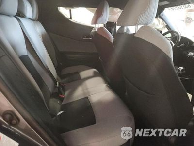 Zdjęcie 11 z 13 samochodu: 2019 TOYOTA C-HR XLE VIN:NMTKHMBX7KR082195 - miniatura