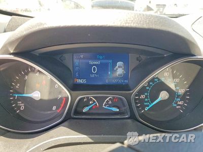 Zdjęcie 9 z 13 samochodu: 2015 FORD ESCAPE SE VIN:1FMCU0G91FUB64456 - miniatura