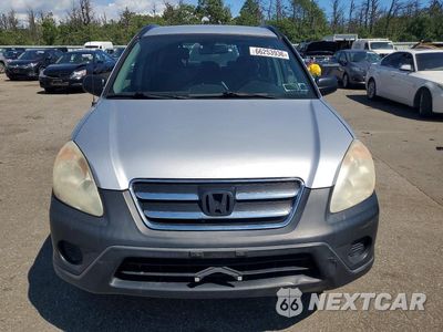 Piąte zdjęcie samochodu w środku: 2005 HONDA CR-V LX VIN:SHSRD78555U339360 - miniatura