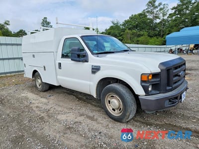 Czwarte zdjęcie samochodu z boku: 2010 FORD F250 SUPER DUTY VIN:1FDNF2A52AEA83148 - miniatura