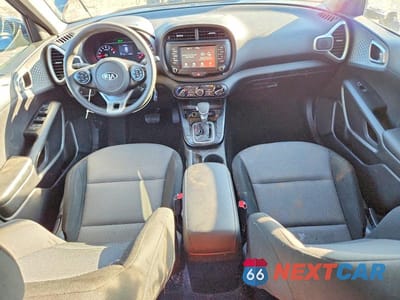Zdjęcie 8 z 13 samochodu: 2020 KIA SOUL LX VIN:KNDJ23AU0L7044092 - miniatura