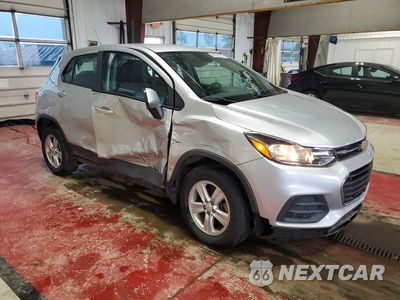 Czwarte zdjęcie samochodu z boku: 2018 CHEVROLET TRAX LS VIN:KL7CJNSB3JB722524 - miniatura