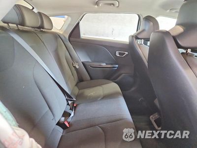 Zdjęcie 10 z 12 samochodu: 2026 KIA K4 LXS VIN:3KPFT4DE3TE252013 - miniatura