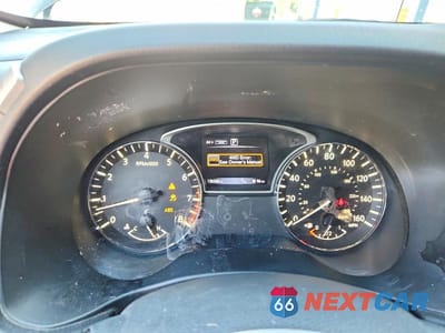 Zdjęcie 9 z 13 samochodu: 2016 NISSAN PATHFINDER SL VIN:5N1AR2MM0GC636912 - miniatura