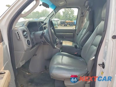 Zdjęcie 7 z 12 samochodu: 2009 FORD ECONOLINE E250 VAN VIN:1FTNE24L29DA85940 - miniatura