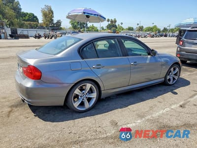 Trzecie zdjęcie samochodu z tyłu: 2011 BMW 335 I VIN:WBAPM5G59BNN00534 - miniatura
