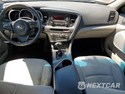 Zdjęcie 8 z 12 samochodu: 2015 KIA OPTIMA LX VIN:5XXGM4A73FG418128 - miniatura