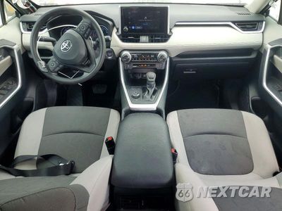 Zdjęcie 8 z 13 samochodu: 2025 TOYOTA RAV4 HYBRID XLE VIN:4T3RWRFV5SU172567 - miniatura