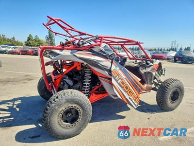 Czwarte zdjęcie samochodu z boku: 2017 CAN-AM MAVERICK X3 UTILITY VEHICLE VIN:3JBVXAW49HK002581 - miniatura
