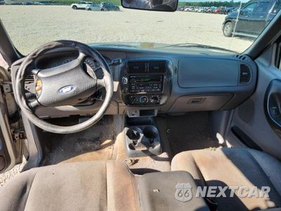 Zdjęcie 8 z 12 samochodu: 2001 FORD RANGER SUPER CAB VIN:1FTYR14E91PA56564 - miniatura