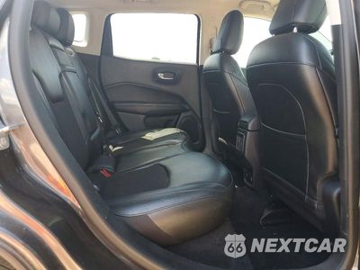 Zdjęcie 11 z 13 samochodu: 2019 JEEP COMPASS LATITUDE VIN:3C4NJCBB9KT636201 - miniatura