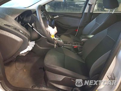 Zdjęcie 7 z 12 samochodu: 2014 FORD FOCUS SE VIN:1FADP3F29EL106630 - miniatura