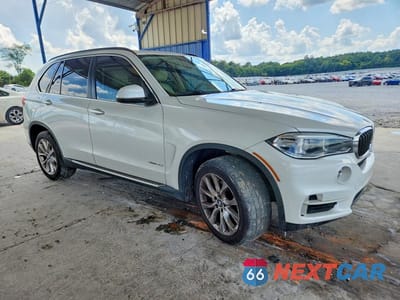 Czwarte zdjęcie samochodu z boku: 2016 BMW X5 SDRIVE35I VIN:5UXKR2C52G0R69941 - miniatura