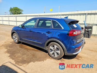 Drugie zdjęcie samochodu z przodu: 2018 KIA NIRO LX VIN:KNDCB3LC2J5210621 - miniatura