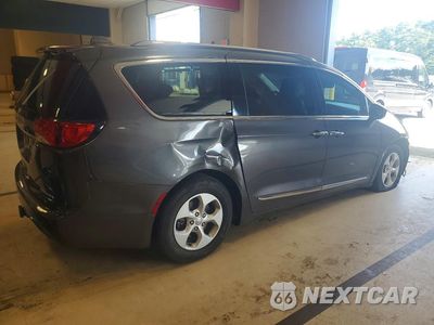 Trzecie zdjęcie samochodu z tyłu: 2017 CHRYSLER PACIFICA TOURING L PLUS VIN:2C4RC1EG4HR518625 - miniatura