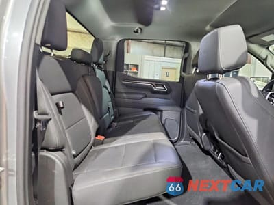 Zdjęcie 10 z 12 samochodu: 2026 GMC SIERRA C1500 SLT VIN:1GTPHDED2TZ209296 - miniatura