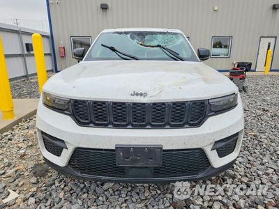 Piąte zdjęcie samochodu w środku: 2024 JEEP GRAND CHEROKEE LAREDO VIN:1C4RJHAG4R8951167 - miniatura
