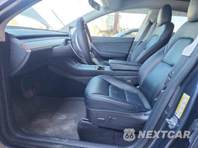 Zdjęcie 7 z 13 samochodu: 2022 TESLA MODEL Y VIN:7SAYGDEE3NF439697 - miniatura
