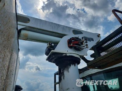 Zdjęcie 11 z 11 samochodu: 2003 INTERNATIONAL 4300 FORESTRY BUCKET TRUCK VIN:3HTMMAAN93N586640 - miniatura