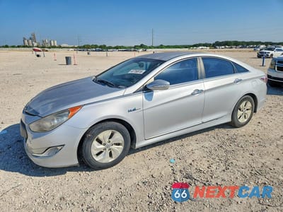 2015 HYUNDAI SONATA HYBRID BASE KMHEC4A43FA119276 - główne zdjęcie licytacji z USA - miniatura