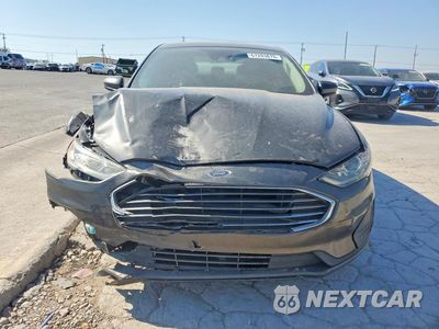 Piąte zdjęcie samochodu w środku: 2019 FORD FUSION VIN:3FA6P0H71KR153616 - miniatura