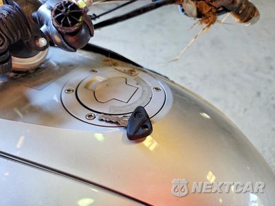 Zdjęcie 8 z 9 samochodu: 2004 BMW R1150 RT VIN:WB10499A04ZE94818 - miniatura