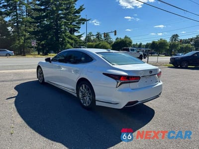 Czwarte zdjęcie samochodu z boku: 2018 LEXUS LS 500H VIN:JTHCY1FF7J5001057 - miniatura