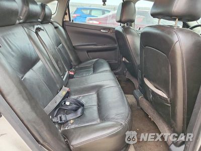 Zdjęcie 10 z 12 samochodu: 2008 CHEVROLET IMPALA SUPER SPORT VIN:2G1WD58C389269890 - miniatura