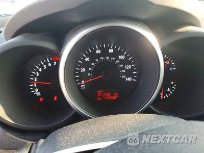 Zdjęcie 9 z 13 samochodu: 2013 KIA SOUL + VIN:KNDJT2A62D7488911 - miniatura
