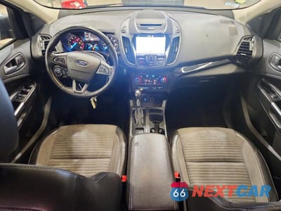 Zdjęcie 8 z 13 samochodu: 2017 FORD ESCAPE TITANIUM VIN:1FMCU9JD7HUE81744 - miniatura