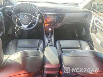 Zdjęcie 8 z 12 samochodu: 2018 TOYOTA COROLLA XSE VIN:5YFBURHE9JP766804 - miniatura