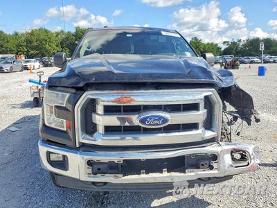 Piąte zdjęcie samochodu w środku: 2017 FORD F150 SUPERCREW VIN:1FTEW1E86HFB12464 - miniatura