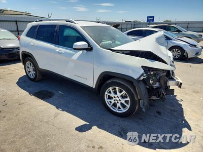 Czwarte zdjęcie samochodu z boku: 2015 JEEP CHEROKEE LATITUDE VIN:1C4PJLCB8FW759768 - miniatura