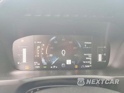 Zdjęcie 9 z 13 samochodu: 2018 VOLVO XC90 T5 VIN:YV4102PK5J1342012 - miniatura