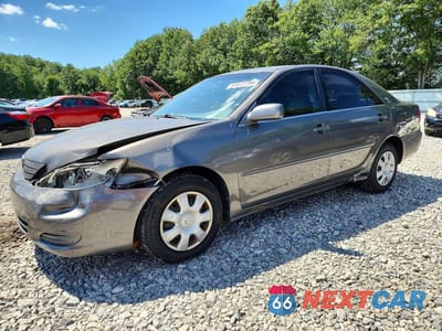 2003 TOYOTA CAMRY LE 4T1BE32K03U733930 - główne zdjęcie licytacji z USA - miniatura