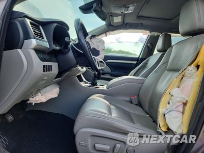 Zdjęcie 7 z 13 samochodu: 2018 TOYOTA HIGHLANDER XLE VIN:5TDJZRFH6JS554170 - miniatura