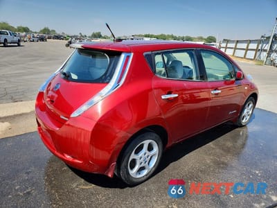 Trzecie zdjęcie samochodu z tyłu: 2011 NISSAN LEAF SV VIN:JN1AZ0CP4BT002535 - miniatura