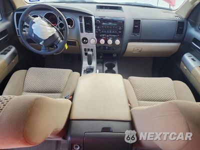 Zdjęcie 8 z 12 samochodu: 2007 TOYOTA TUNDRA SR5 VIN:5TFRV54197X030480 - miniatura