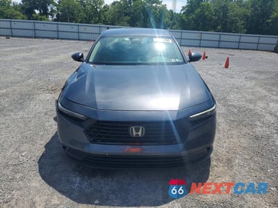 Piąte zdjęcie samochodu w środku: 2024 HONDA ACCORD LX VIN:1HGCY1F23RA066958 - miniatura