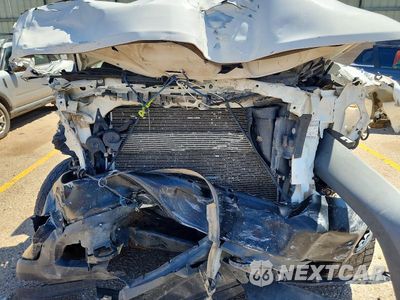 Zdjęcie 11 z 12 samochodu: 2020 CHEVROLET SILVERADO K1500 VIN:3GCNYAEF7LG165223 - miniatura